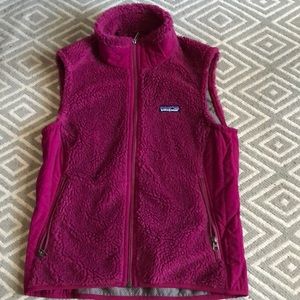 Patagonia Fluffy Fuscia Vest Size M